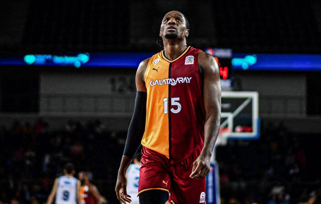 Ebuka Izundu Linked to Crvena Zvezda for 2025-26 Season