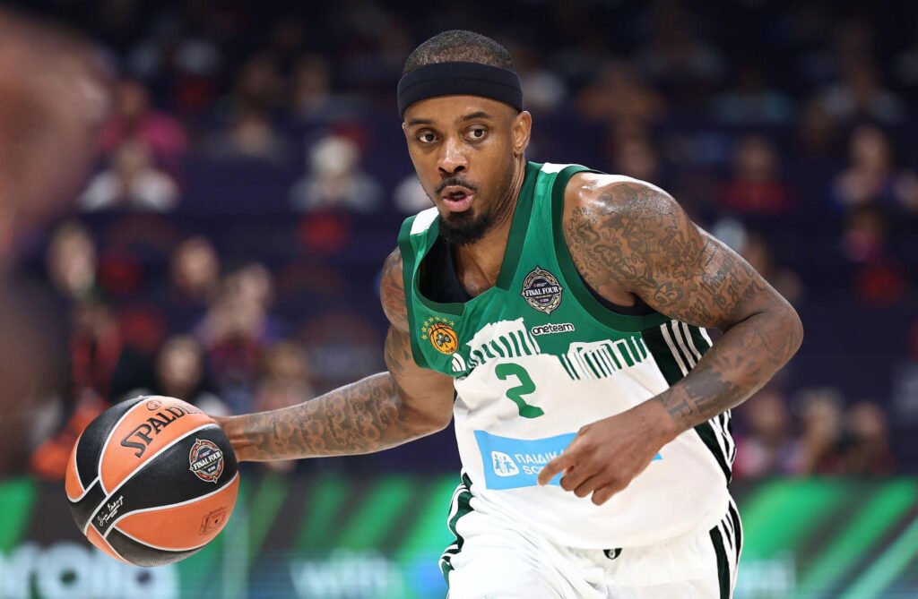 Lorenzo Brown Nears Move to Olimpia Milano