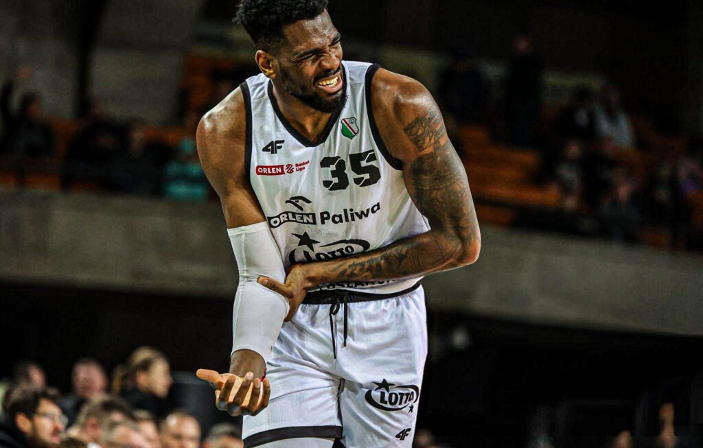 EJ Onu Returns to BMA365 Bamberg Baskets